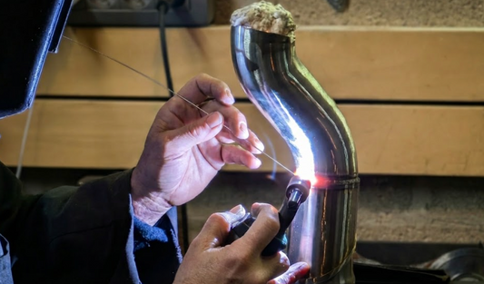 Le Mythe du « Tube Direct » vs. L’Ingénierie Scart : Pourquoi le flux fait la force